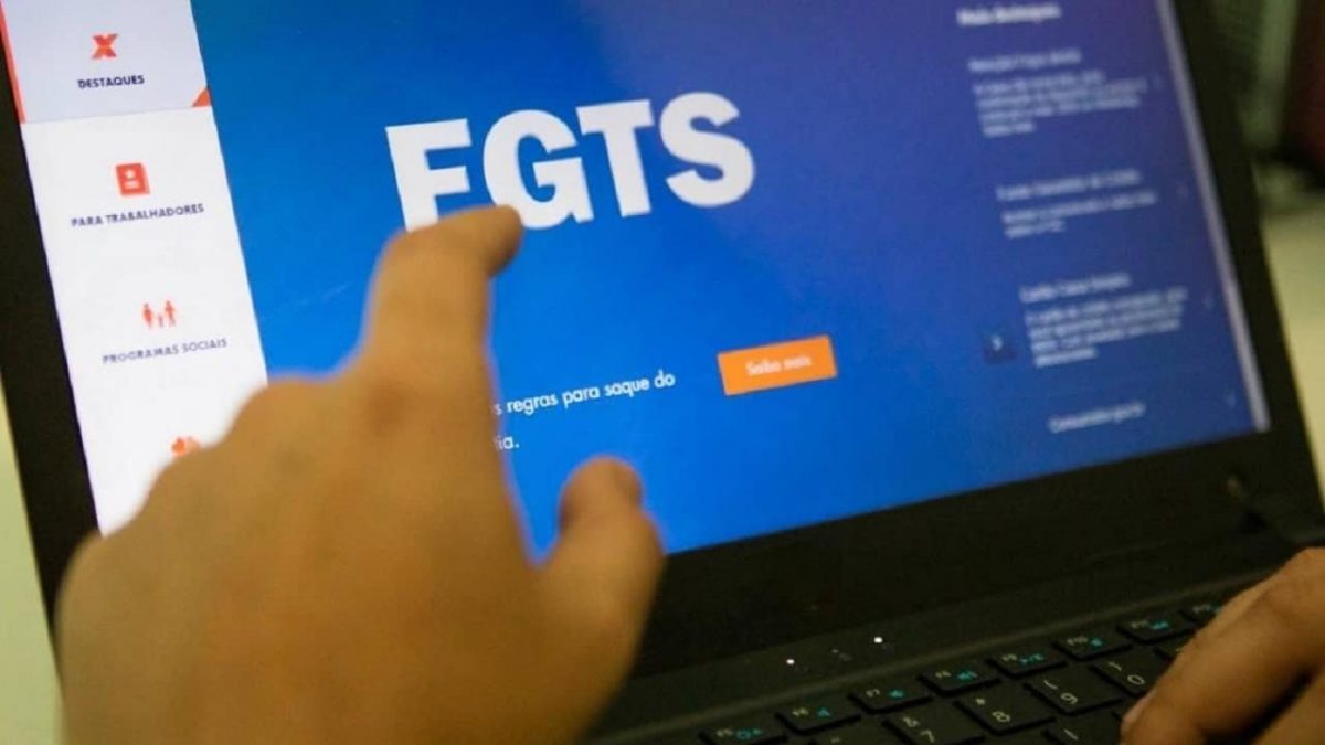 Proposta prevê saques mensais do FGTS por trabalhadores que tiveram redução salarial